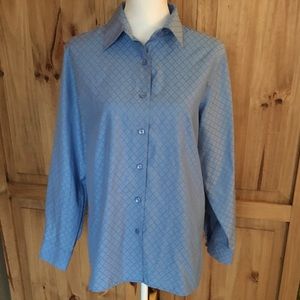 🌻SALE🌻Foxcroft Blue Shirt Wrinkle Free